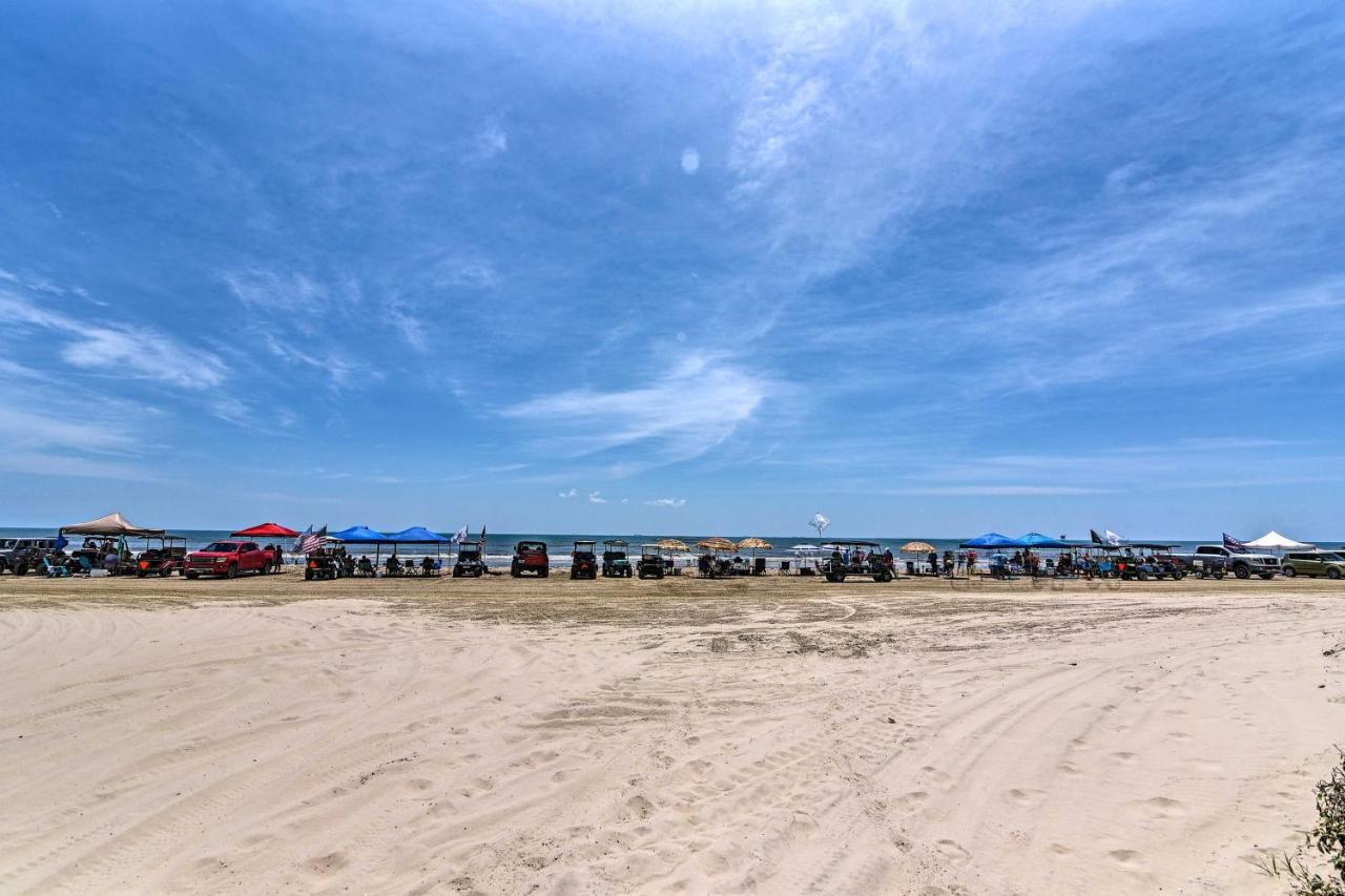 Chic Crystal Beach Escape With Deck - Walk To Beach! Bolivar Peninsula Buitenkant foto
