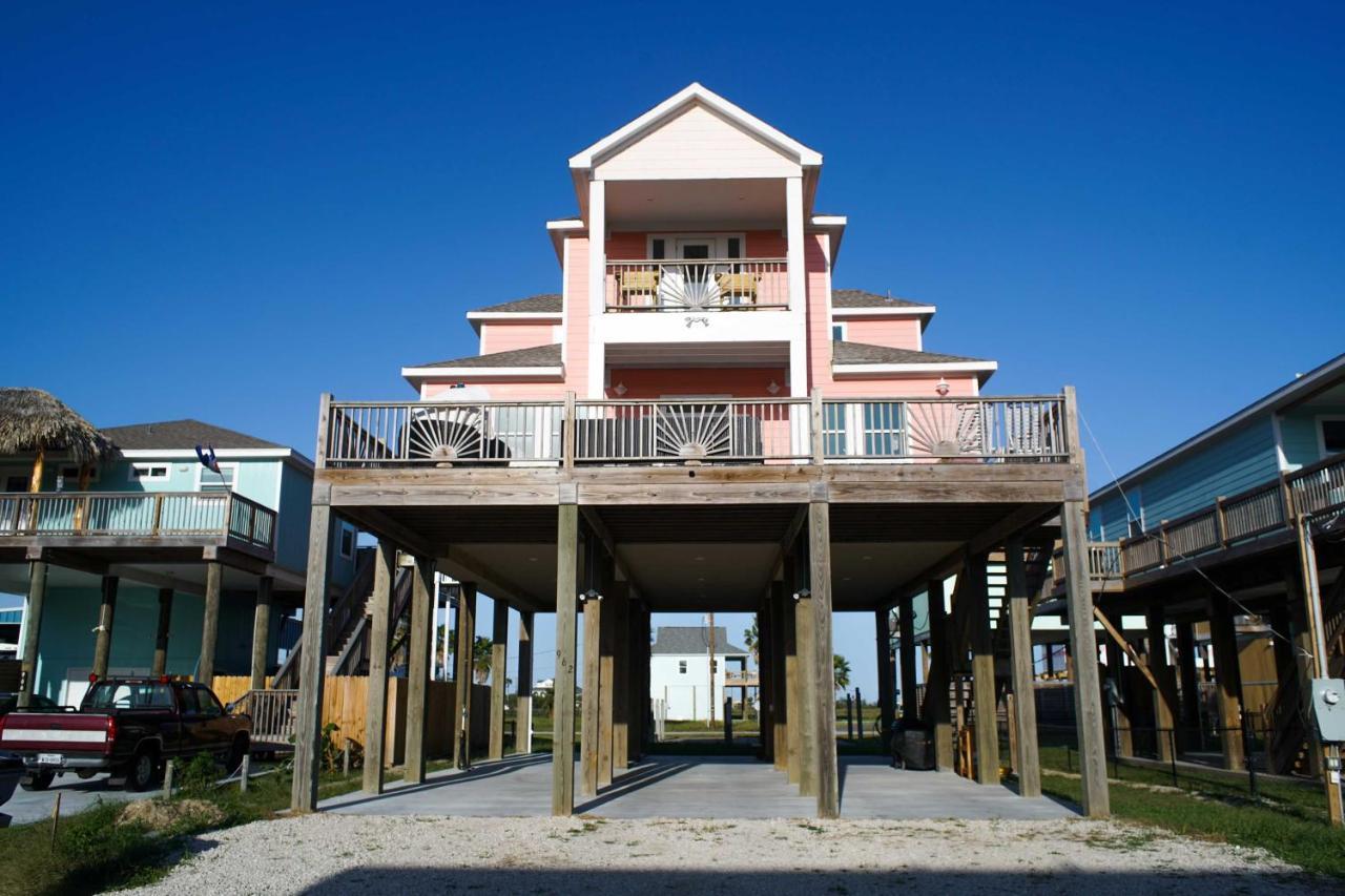 Chic Crystal Beach Escape With Deck - Walk To Beach! Bolivar Peninsula Buitenkant foto